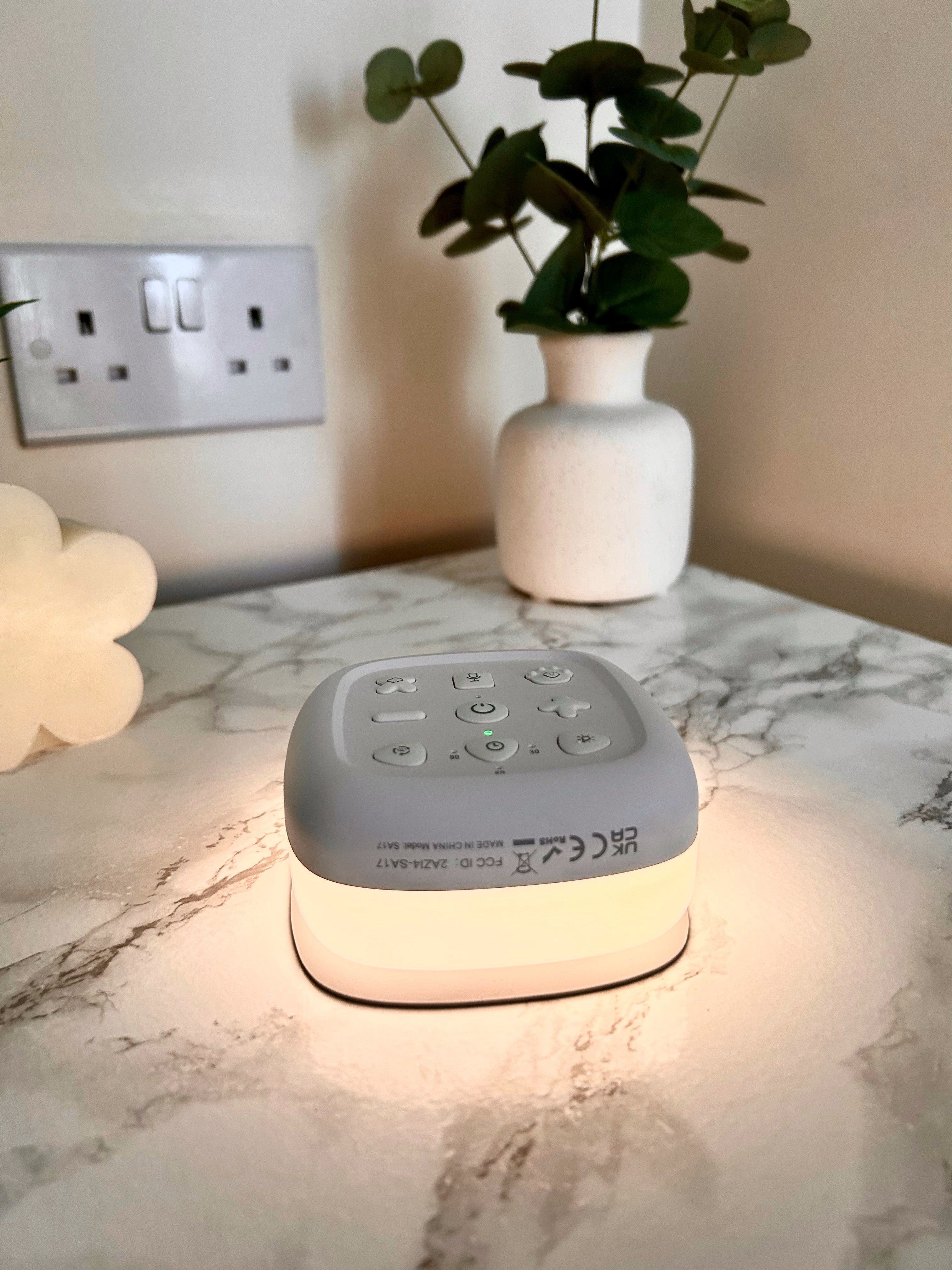 Wireless White Noise Machine, with 30 Sounds , Night Light With 7 warming colours and Recording function