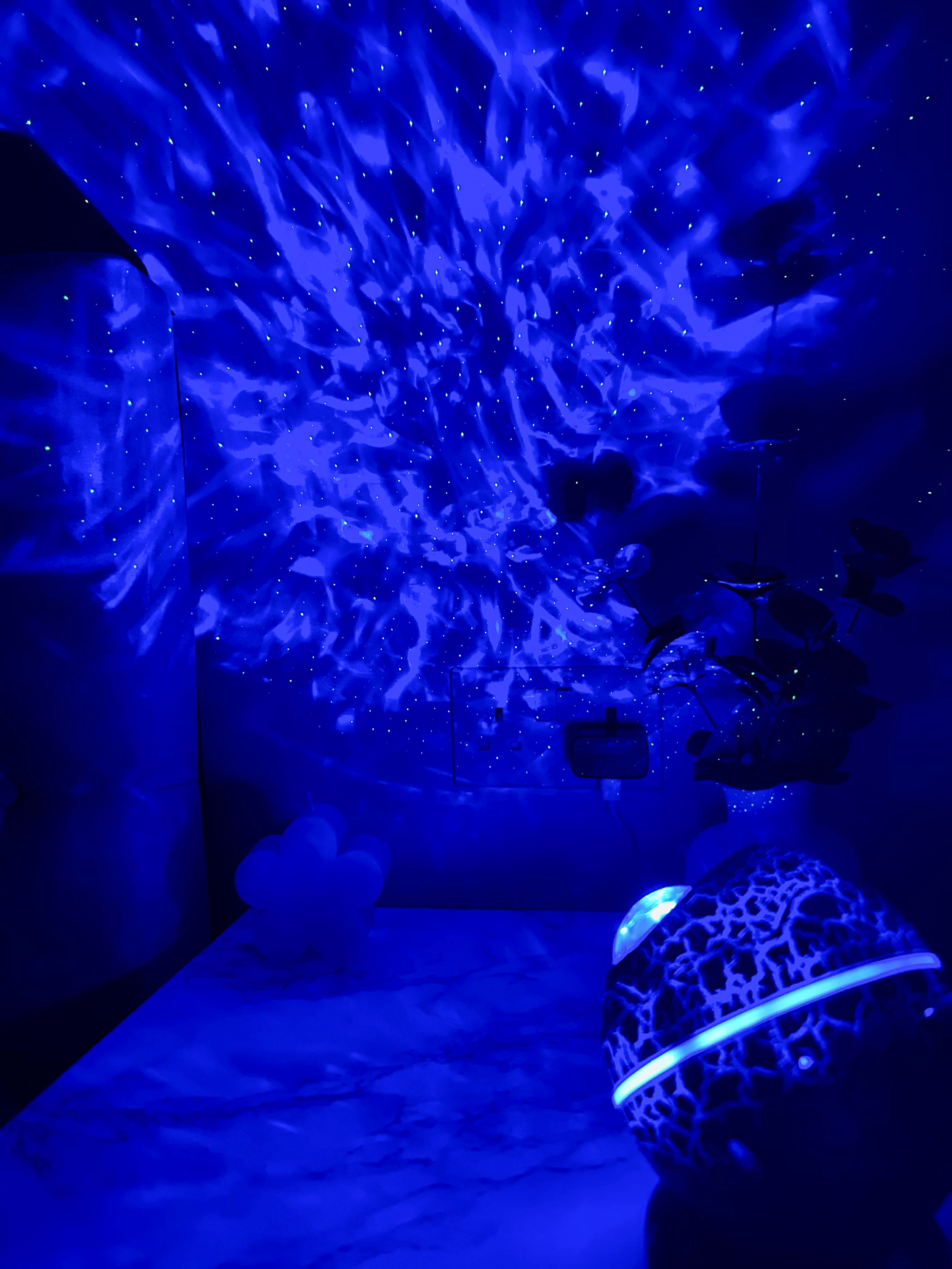 Dinosaur Egg Projector with Bluetooth speaker