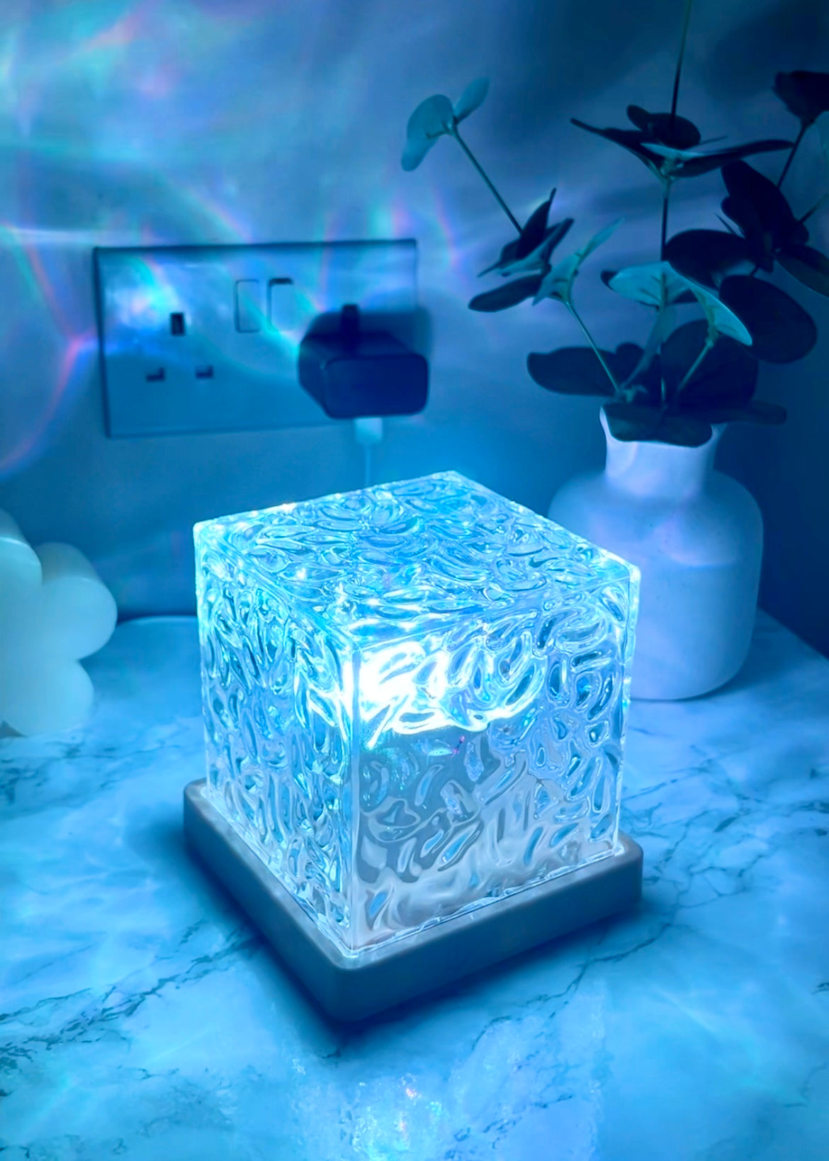 Aurora Wave Projector Lamp